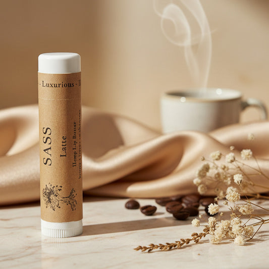 Lip balm with satin and coffee